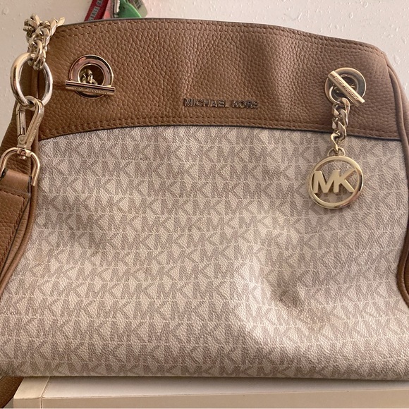 Mk bags some bran never been worn - Picture 1 of 11